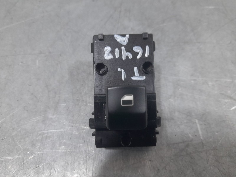 Recambio de mando elevalunas trasero izquierdo para kia xceed drive referencia OEM IAM 40B5221500  