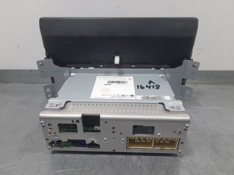 Recambio de sistema navegacion gps para kia xceed drive referencia OEM IAM 96160J7300WK  