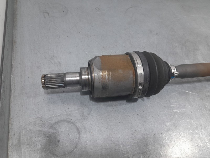 Recambio de transmision delantera derecha para kia xceed drive referencia OEM IAM 49501J7030  