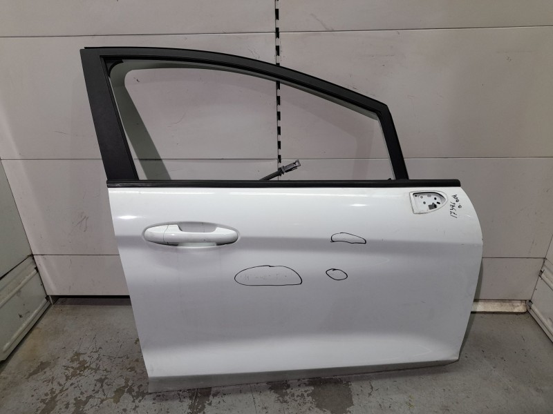 Recambio de puerta delantera derecha para ford fiesta vii (hj, hf) 1.5 tdci referencia OEM IAM 2086399 TOCADA 