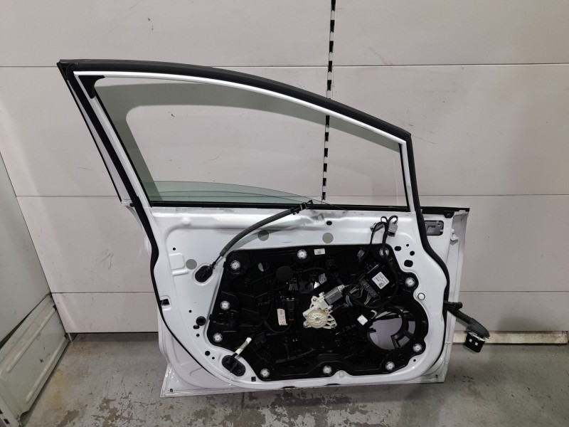 Recambio de puerta delantera izquierda para ford fiesta vii (hj, hf) 1.5 tdci referencia OEM IAM 2085221 ROZADA 