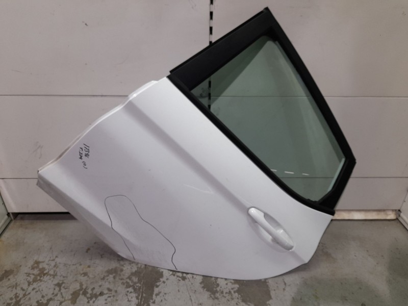 Recambio de puerta trasera izquierda para ford fiesta vii (hj, hf) 1.5 tdci referencia OEM IAM 2085210 ROZADA 