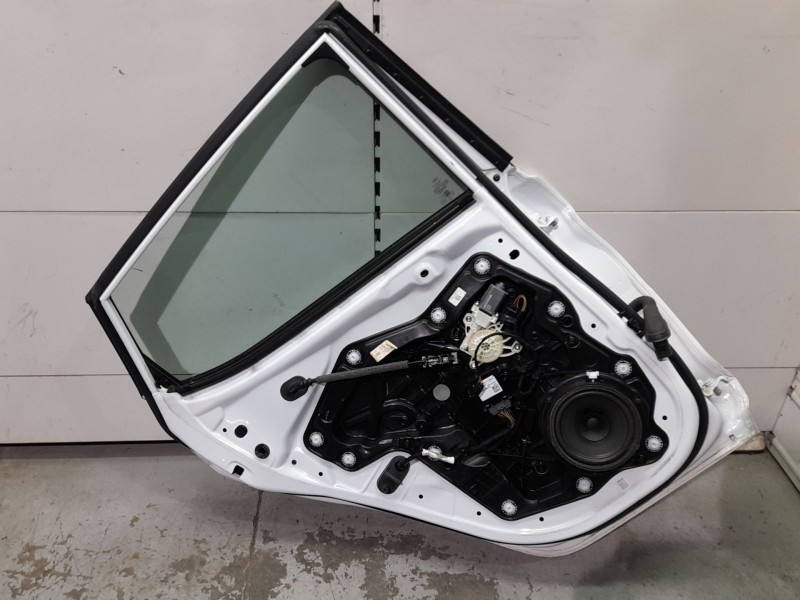 Recambio de puerta trasera izquierda para ford fiesta vii (hj, hf) 1.5 tdci referencia OEM IAM 2085210 ROZADA 