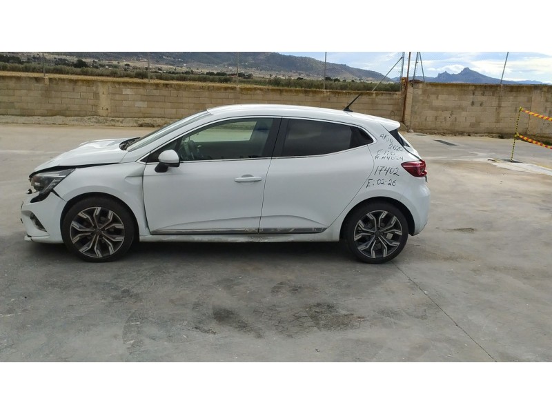 renault clio v (b7_) del año 2020