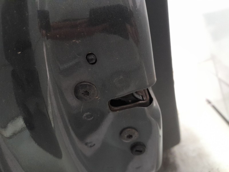 Recambio de cerradura puerta trasera izquierda para peugeot 208 style referencia OEM IAM 9812501280  