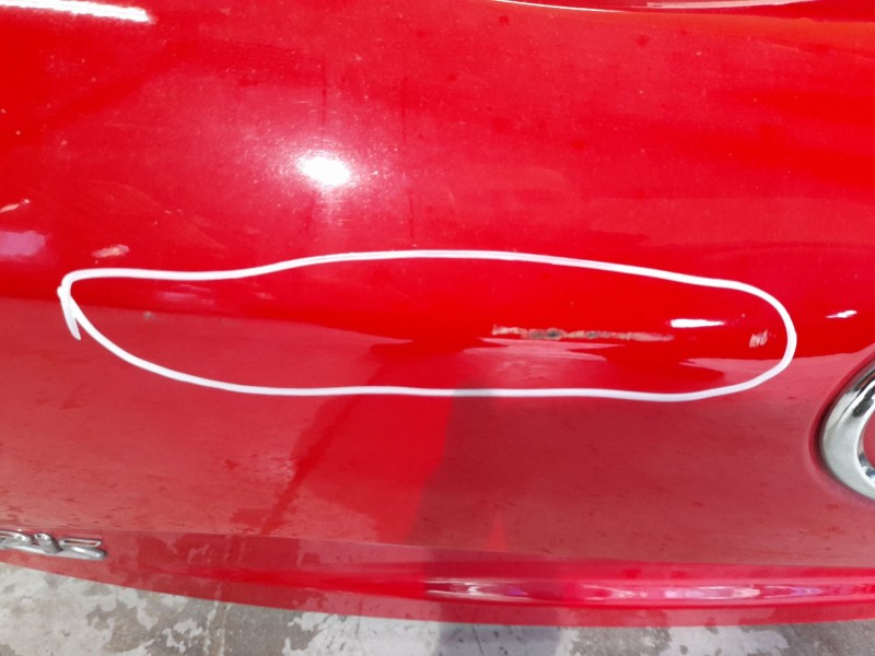 Recambio de porton trasero para toyota yaris (_p13_) 1.0 (ksp130) referencia OEM IAM 670050D111 TOCADO 