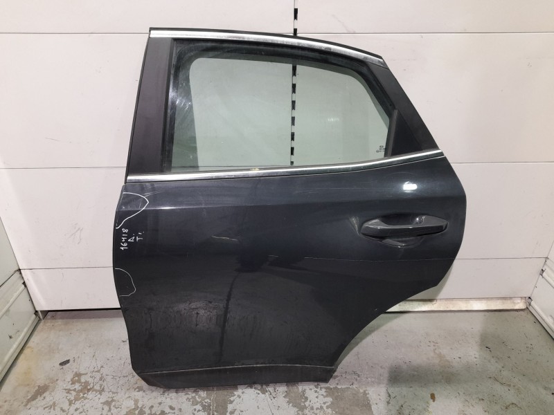 Recambio de puerta trasera izquierda para kia xceed drive referencia OEM IAM 77003J7800 TOCADA 