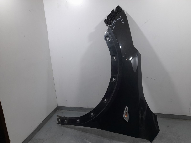 Recambio de aleta delantera izquierda para kia xceed drive referencia OEM IAM 66311J7510  TOCADA