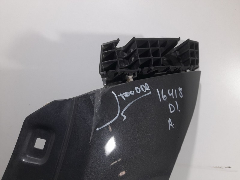 Recambio de aleta delantera izquierda para kia xceed drive referencia OEM IAM 66311J7510  TOCADA