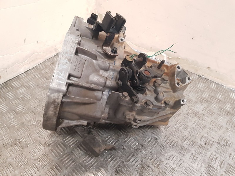 Recambio de caja cambios para kia picanto i (sa) 1.1 referencia OEM IAM M51671 666989 5VELOCIDADES