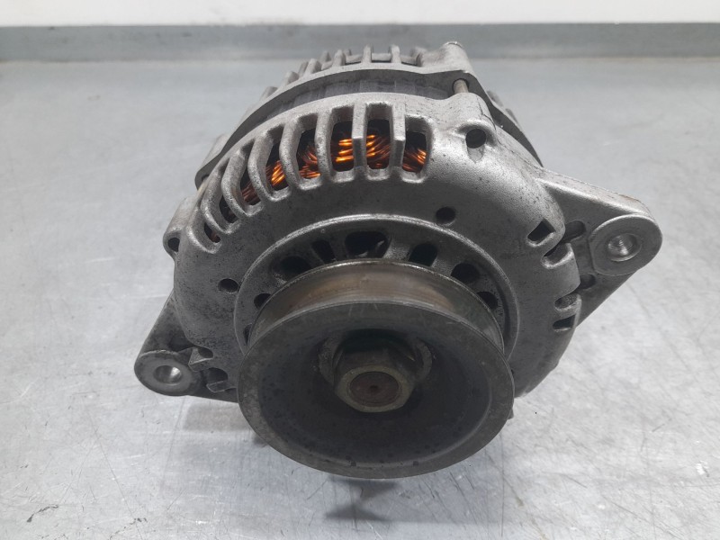 Recambio de alternador para nissan primera (p11) 2.0 td referencia OEM IAM 231002J600  