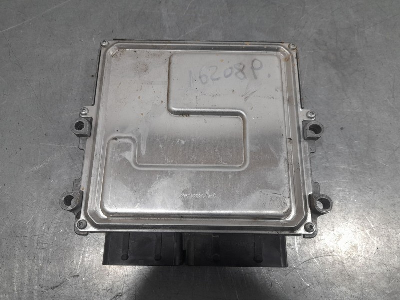 Recambio de centralita motor uce para opel mokka elegance referencia OEM IAM 9846386380  CONTINENTAL