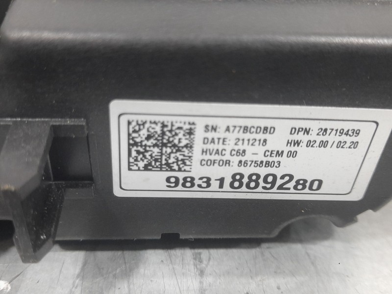 Recambio de mando climatizador para opel mokka elegance referencia OEM IAM 9831889280  