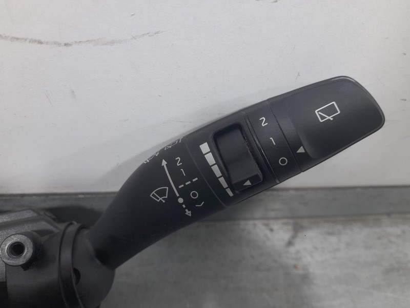 Recambio de mando luces y limpia para kia xceed drive referencia OEM IAM 93404J7950  