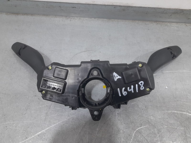 Recambio de mando luces y limpia para kia xceed drive referencia OEM IAM 93404J7950  