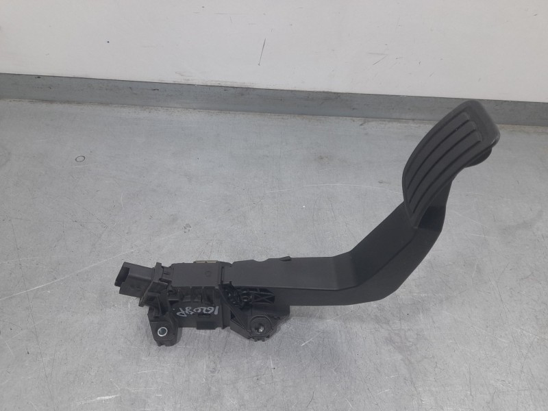 Recambio de potenciometro pedal para opel mokka elegance referencia OEM IAM 9837891880  