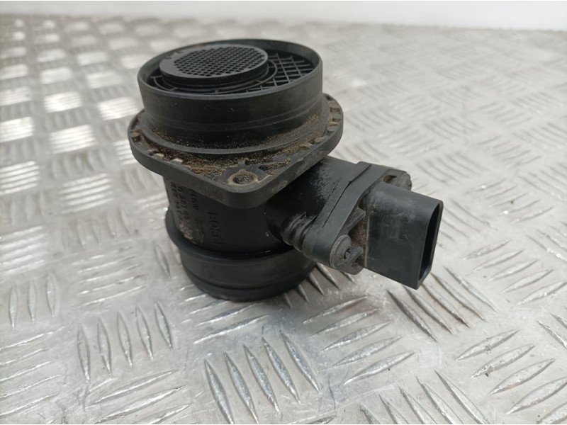 Recambio de caudalimetro para volkswagen polo (9n1) highline referencia OEM IAM 038906461B 0281002531 BOSCH