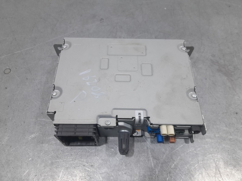 Recambio de sistema audio / radio para opel mokka elegance referencia OEM IAM 9839633680  