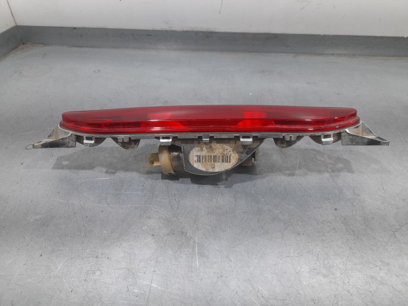 Recambio de piloto trasero central para opel mokka elegance referencia OEM IAM 9674308980 PARAGOLPES 