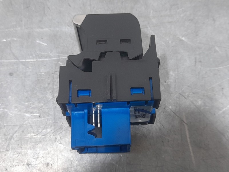 Recambio de palanca freno de mano para opel mokka elegance referencia OEM IAM 9813146377 ELECTRICA 