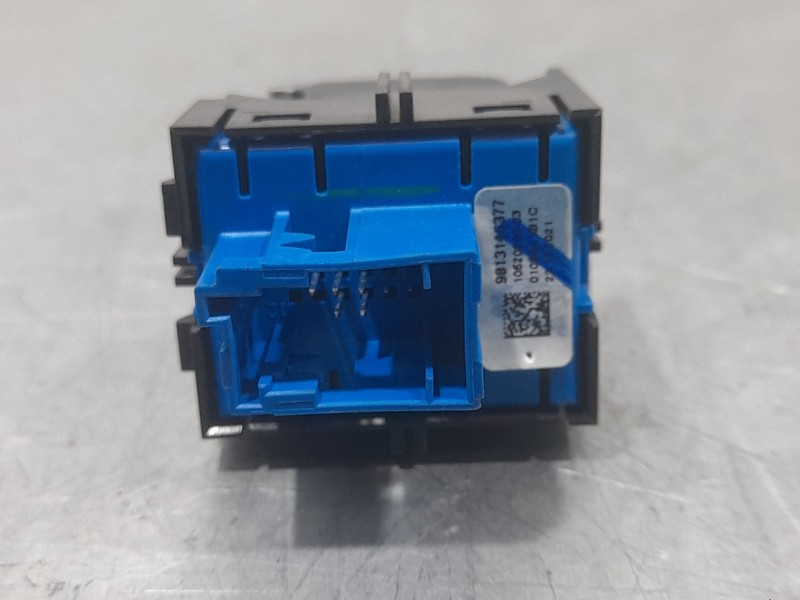 Recambio de palanca freno de mano para opel mokka elegance referencia OEM IAM 9813146377 ELECTRICA 