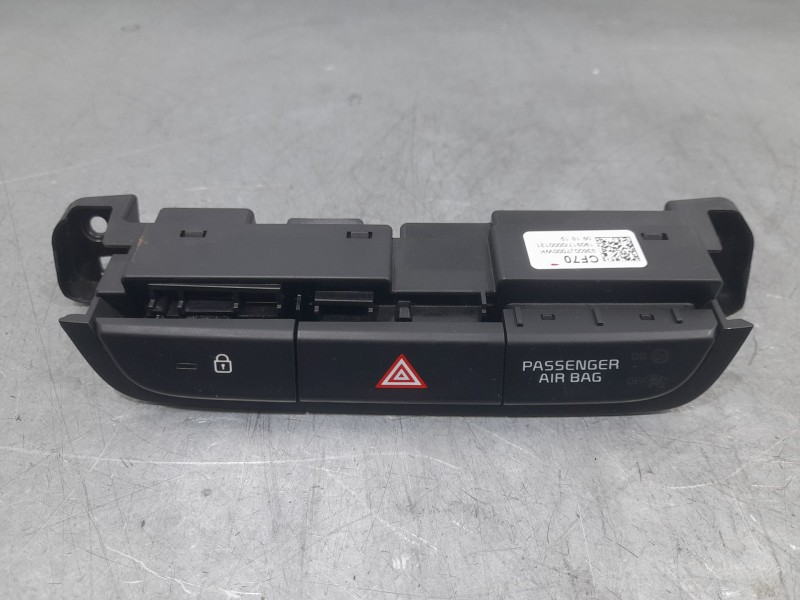 Recambio de warning para kia xceed drive referencia OEM IAM 93600J7000WK  