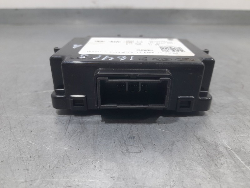 Recambio de modulo electronico para kia xceed drive referencia OEM IAM 95300M6000  