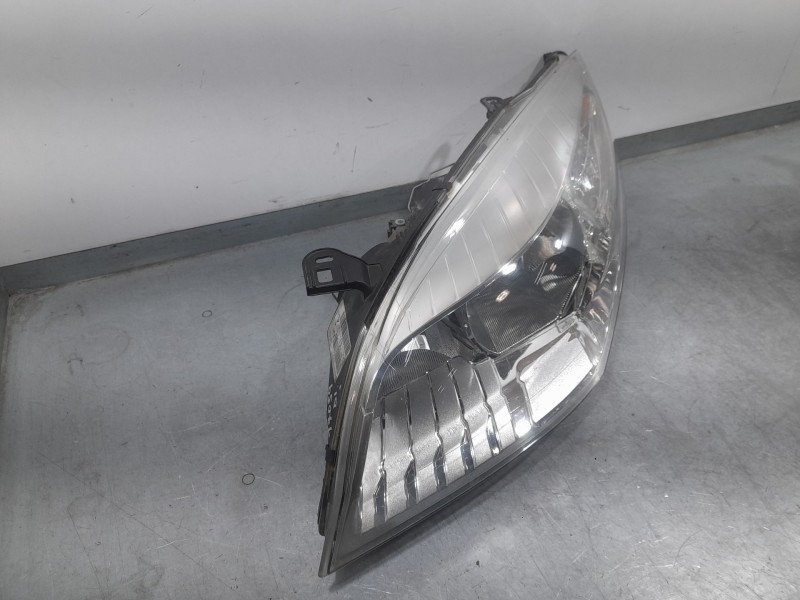 Recambio de faro izquierdo para renault megane iii grandtour (kz0/1) 1.5 dci (kz1m, kz1w, kz0r) referencia OEM IAM 260600017R  