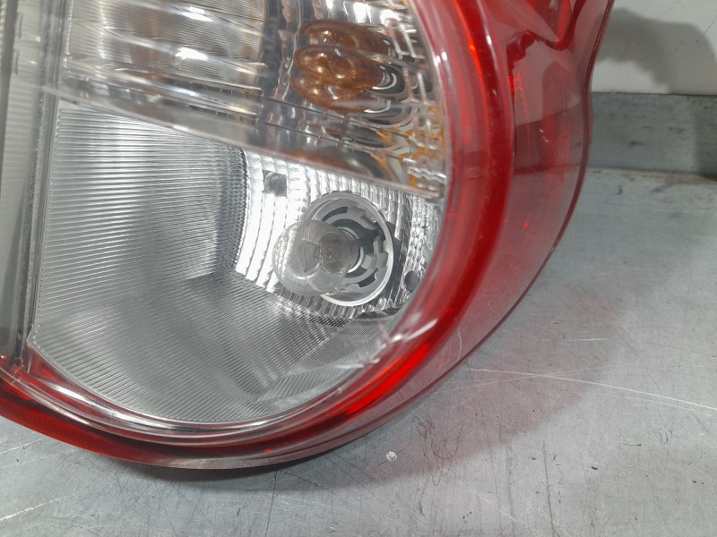 Recambio de piloto trasero derecho para nissan nv200 furgoneta 1.5 dci 85 (m20, m20m) referencia OEM IAM 26550BJ00A  