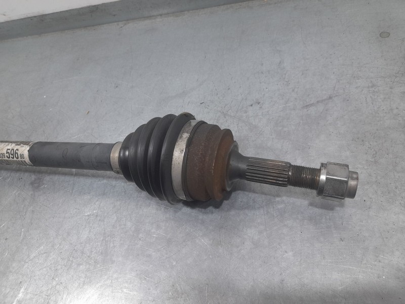 Recambio de transmision delantera derecha para peugeot 208 style referencia OEM IAM 9803959680  