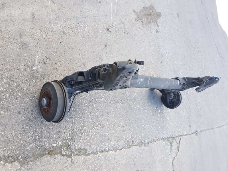 Recambio de puente trasero para peugeot 208 style referencia OEM IAM 1607197280  TAMBOR , 4 TORNILLOS , C/ ABS