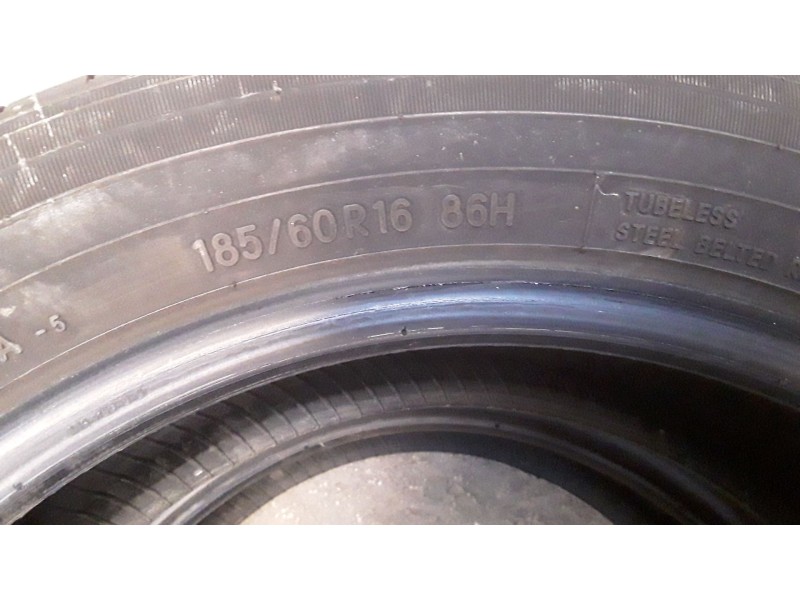 Recambio de neumatico pareja para neumaticos reutilizados - referencia OEM IAM 185601686H TOYO 185/60/16/86H