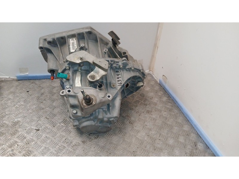 Recambio de caja cambios para dacia duster ii prestige referencia OEM IAM TL4355 6 VELOCIDADES B071104 