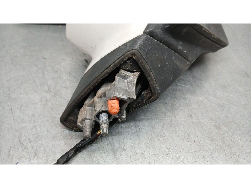 Recambio de retrovisor derecho para seat arona style edition referencia OEM IAM 6F1857508AC ELECTRICO 8 Y 2 CABLES ROZADO 