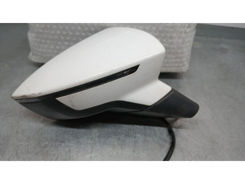 Recambio de retrovisor derecho para seat arona style edition referencia OEM IAM 6F1857508AC ELECTRICO 8 Y 2 CABLES ROZADO 