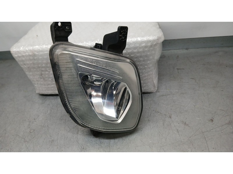 Recambio de faro antiniebla derecho para ford fiesta vii (hj, hf) 1.5 tdci referencia OEM IAM 2112644  89250821