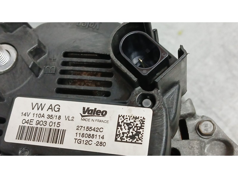 Recambio de alternador para seat arona style edition referencia OEM IAM 04E903015 VALEO TG12C280