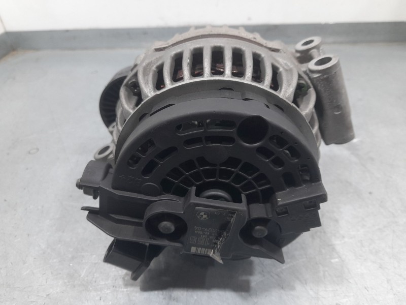 Recambio de alternador para bmw 3 (e90) 325 i referencia OEM IAM 754252904 0124525083 BOSCH