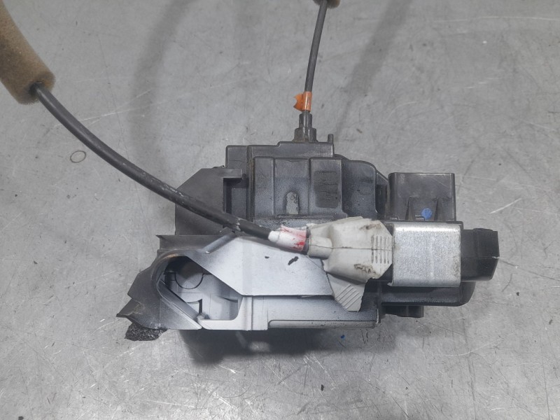 Recambio de cerradura puerta trasera derecha para renault kadjar (ha_, hl_) 1.5 blue dci 115 referencia OEM IAM 825014EA2B  