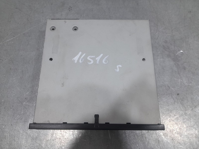 Recambio de sistema audio / radio para volkswagen taigo (cs1) 1.5 tsi referencia OEM IAM 3G8035816 GPS 