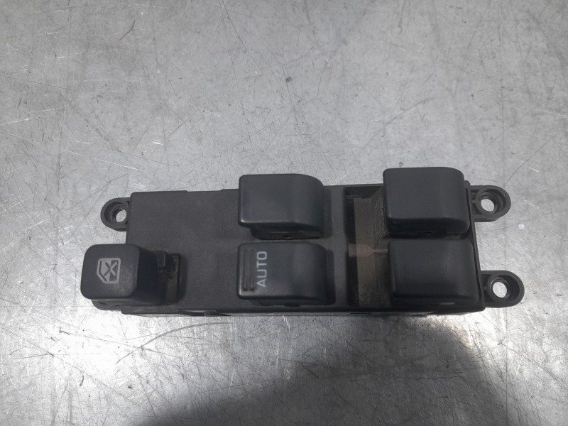 Recambio de mando elevalunas delantero izquierdo para nissan primera (p11) 2.0 td referencia OEM IAM 254012F820  
