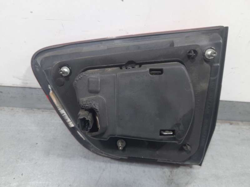 Recambio de piloto trasero izquierdo interior para renault kadjar (ha_, hl_) 1.5 blue dci 115 referencia OEM IAM 26555353R  