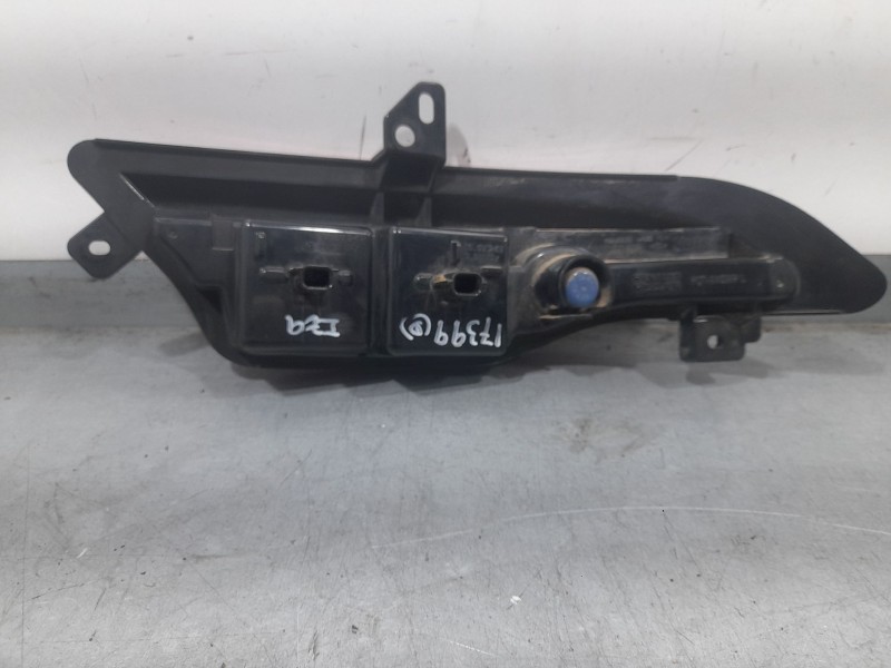 Recambio de piloto trasero izquierdo paragolpes para renault kadjar (ha_, hl_) 1.5 blue dci 115 referencia OEM IAM 265851573R 90