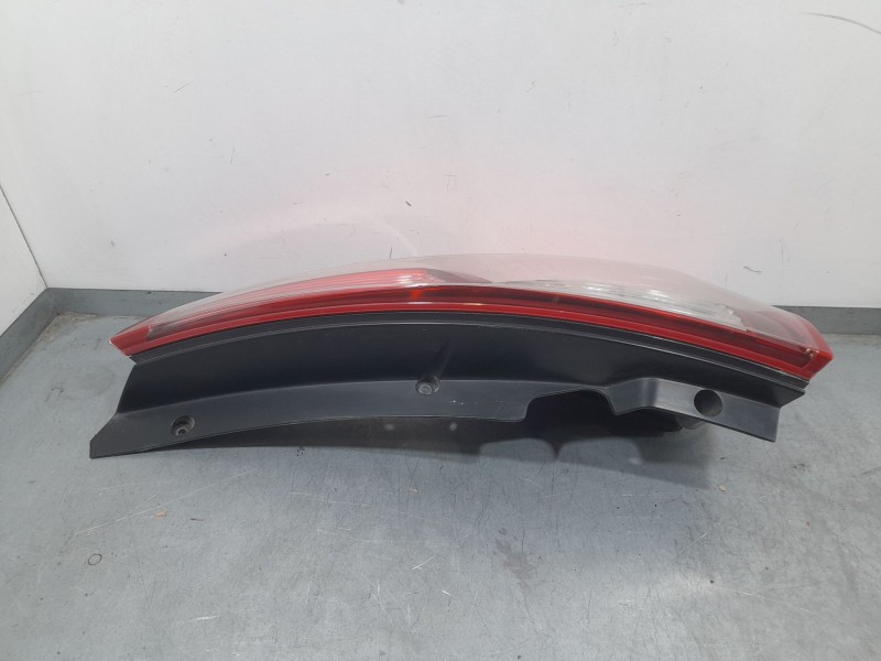 Recambio de piloto trasero derecho para citroën c4 grand picasso i (ua_) 1.6 hdi referencia OEM IAM 6351AC  