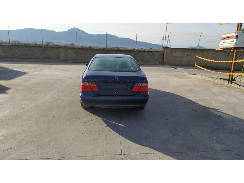 mercedes-benz clk (c208) del año 1999