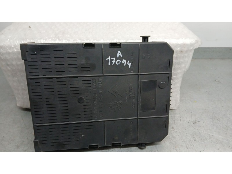 Recambio de caja reles / fusibles para peugeot 308 i (4a_, 4c_) 1.6 hdi referencia OEM IAM 6580NE  