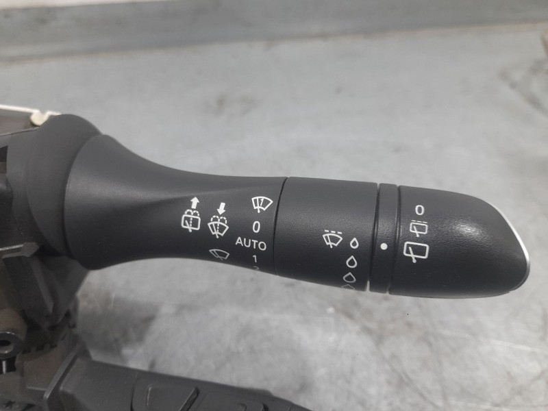 Recambio de mando luces y limpia para renault kadjar (ha_, hl_) 1.5 blue dci 115 referencia OEM IAM 255678341R  