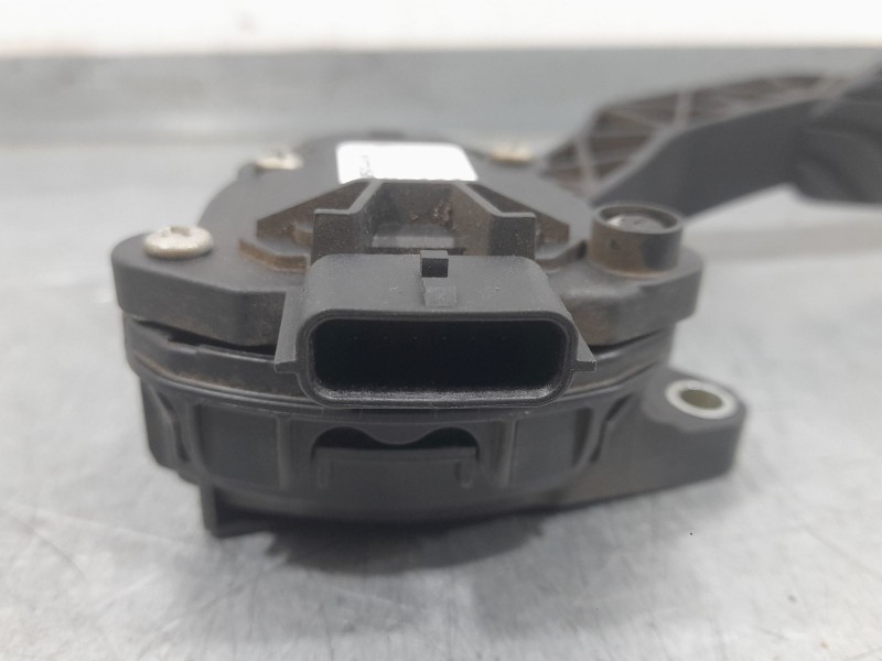 Recambio de potenciometro pedal para renault kadjar (ha_, hl_) 1.5 blue dci 115 referencia OEM IAM 180024BA0B0B  