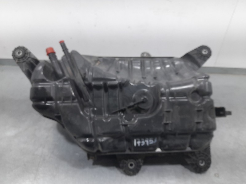 Recambio de deposito adblue para fiat tipo hatchback (356_, 357_) 1.6 d (356hxg1b, 356hxg11) referencia OEM IAM 52129429  