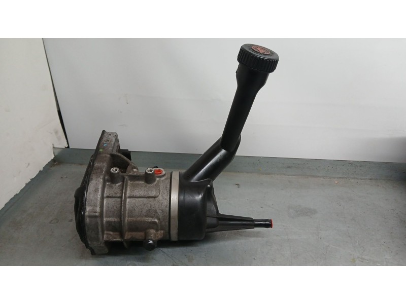 Recambio de bomba direccion electrica para peugeot 308 i (4a_, 4c_) 1.6 hdi referencia OEM IAM 9673536580 TRW A0025878
